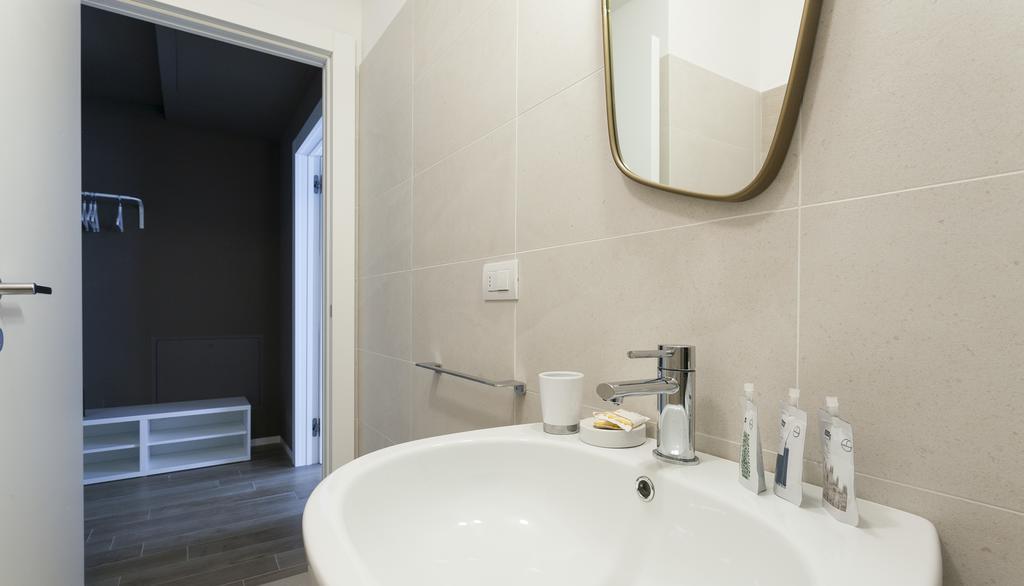 Apartament Italianway-Poma Mediolan Zewnętrze zdjęcie